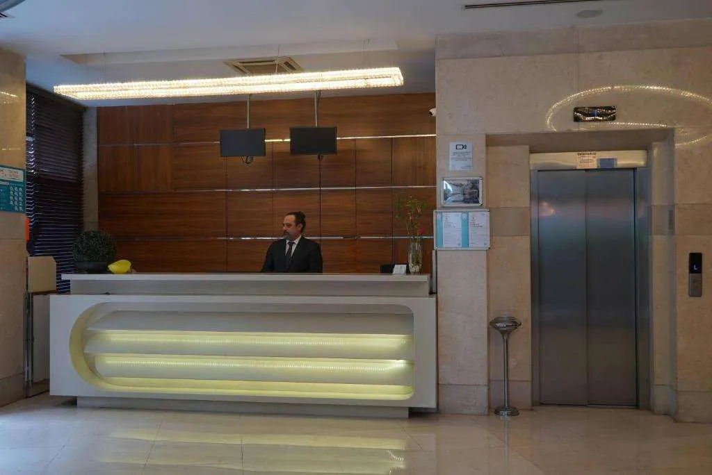 Hotel Troya