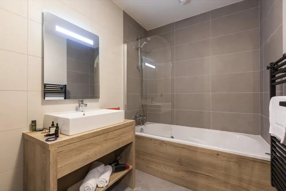 Apartment in Samoens With Spa and Pool