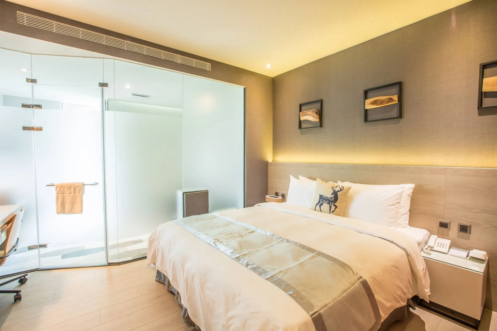Vasty Jiaoxi Hotel