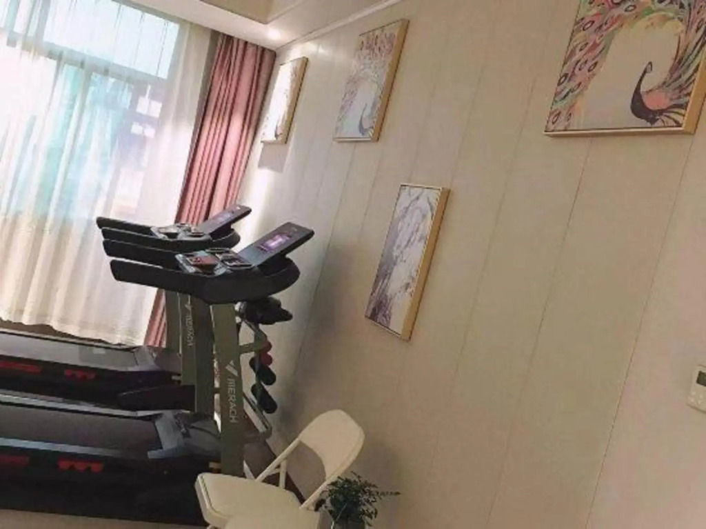 Xibei Hotel (Yongkang West Station Baolong Square Pedestrian Street)