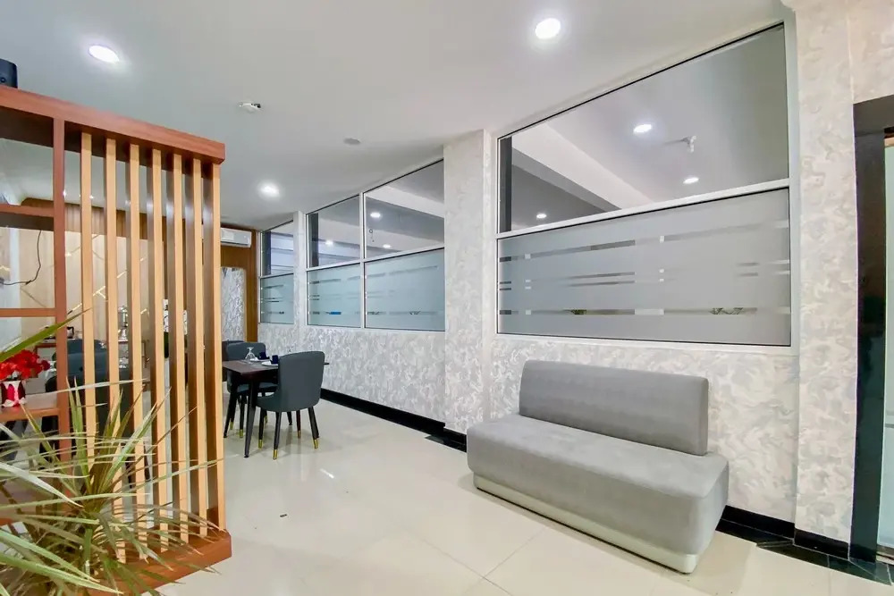 Urbanview Hotel Pelita Inn Medan