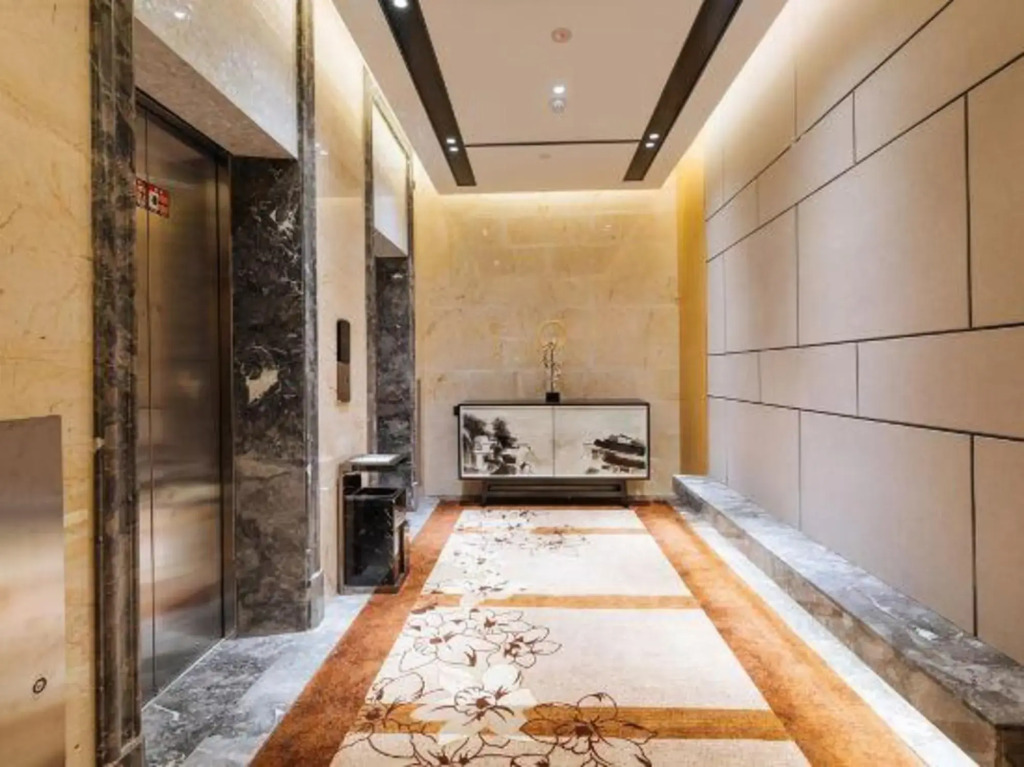 Sovereign Garden Hotel