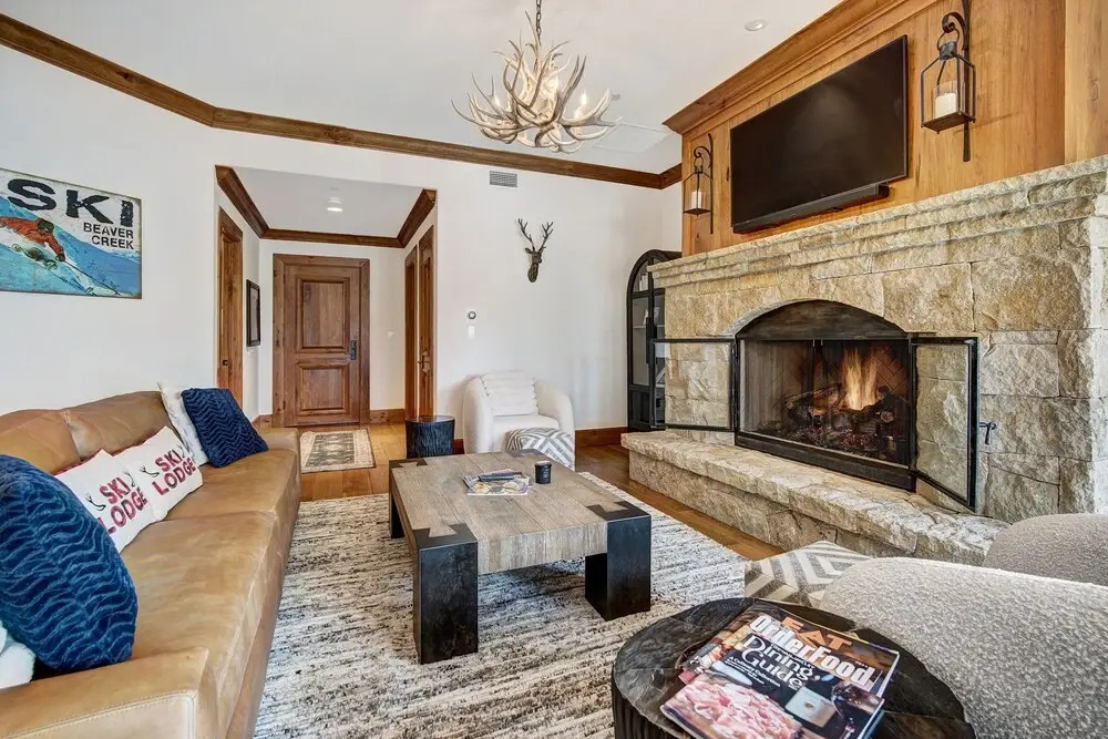 Ski-in Ski-out 1 Bdr+den In Exclusive Horizon Pass 1 Bedroom Condo by RedAwning