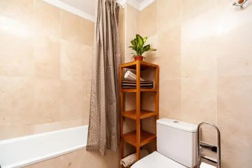 Apartamento Los Remedios Con Patio Andaluz
