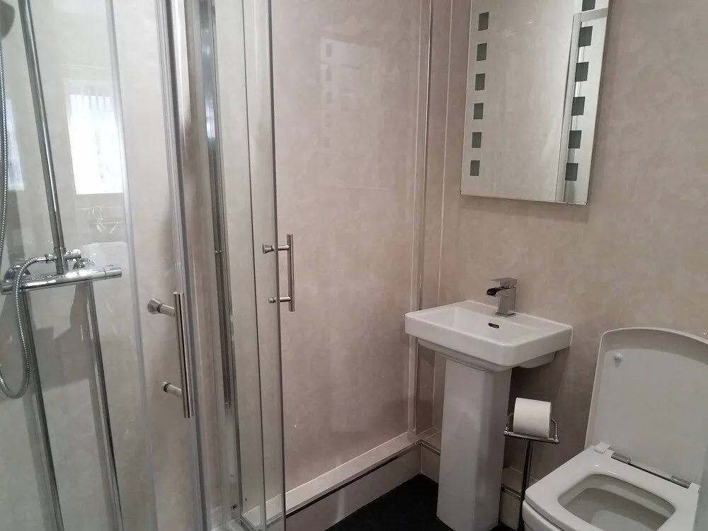 The Mayfair Lodge & Family Suite