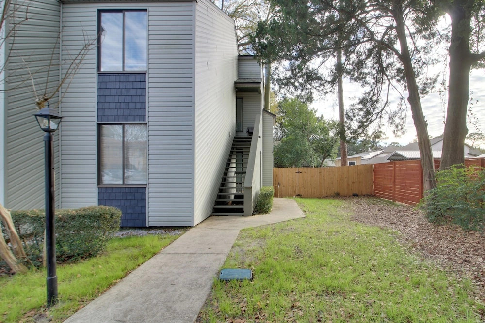 Sun, Surf & Sand in Fort Walton Beach! Cozy Condo