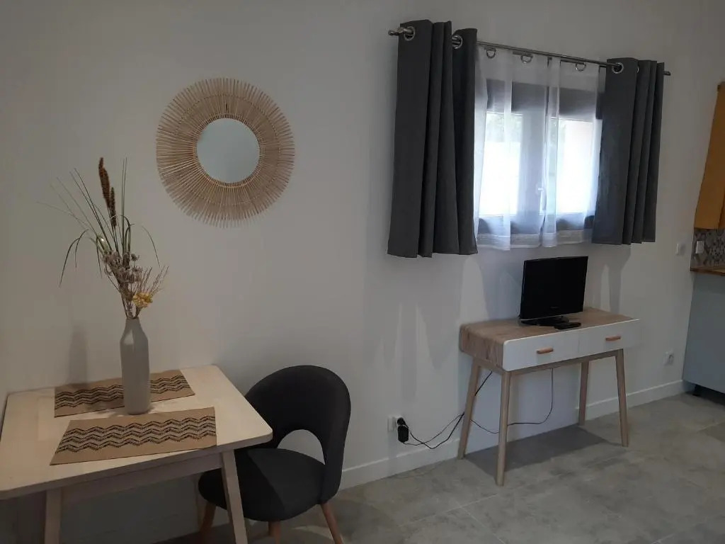 la Colinière, joli studio en pleine nature