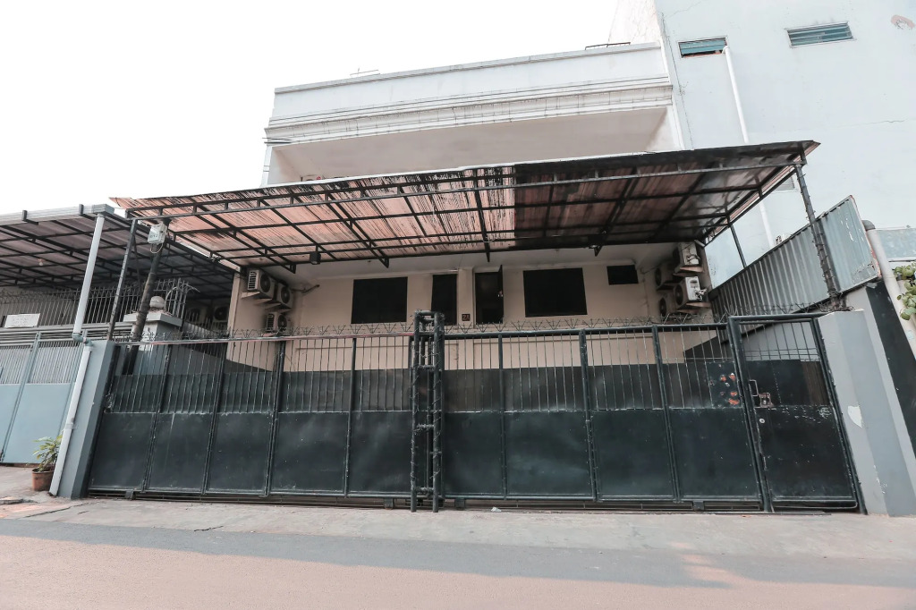 Capital O 141 Fatmawati Cozy Residence