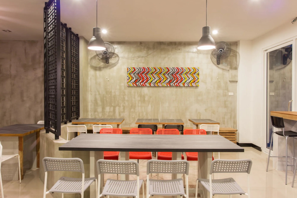 Krabi Inn And Omm Hotel