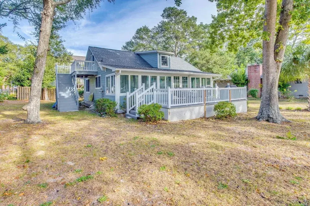 Walk to Ocean: Home w/ Deck in North Myrtle Beach