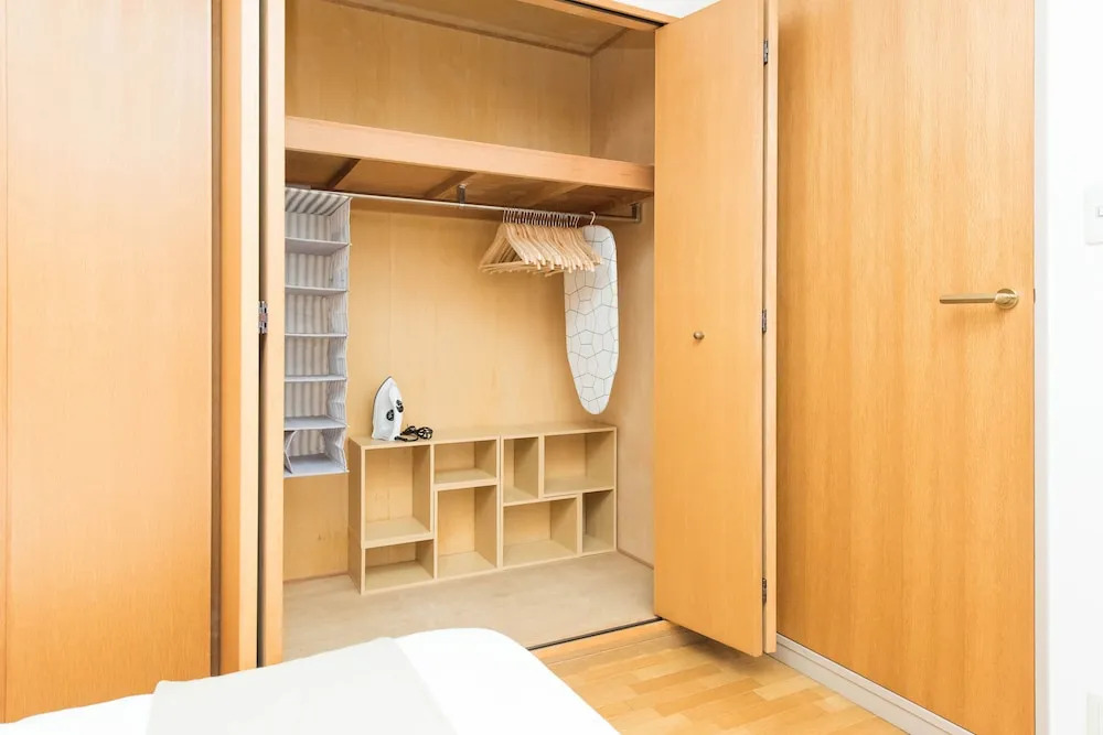 City Hotel Namba Suites