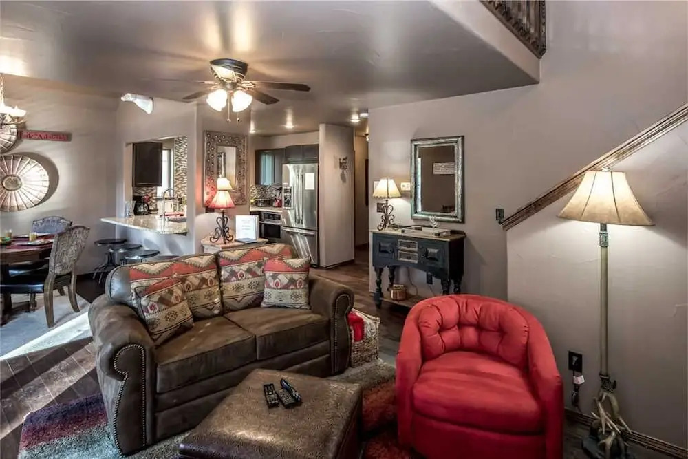 Fifth Dimension - Two Bedroom Cabin with Hot Tub