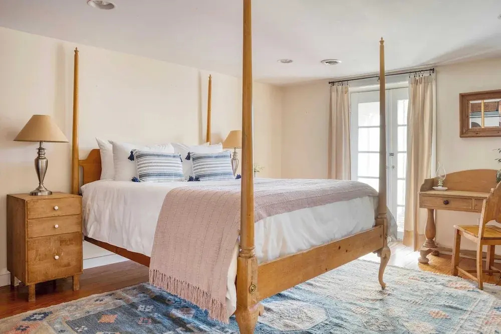 Historic & Secluded Estate on the Hudson River w/ Pool Sleeps 24 River House by Avantstay