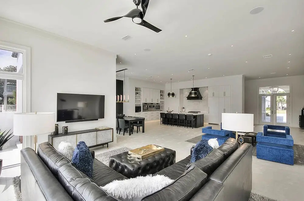 Modern Paradise by Five Star Properties