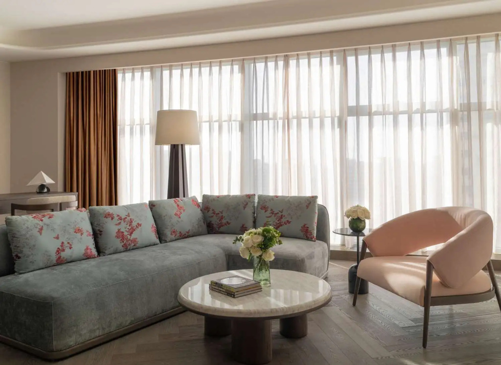 Conrad Urumqi