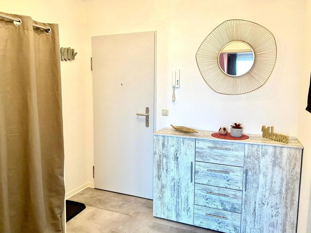 Eigenes Apartment im Herzen der Stadt mit Balkon und WLAN