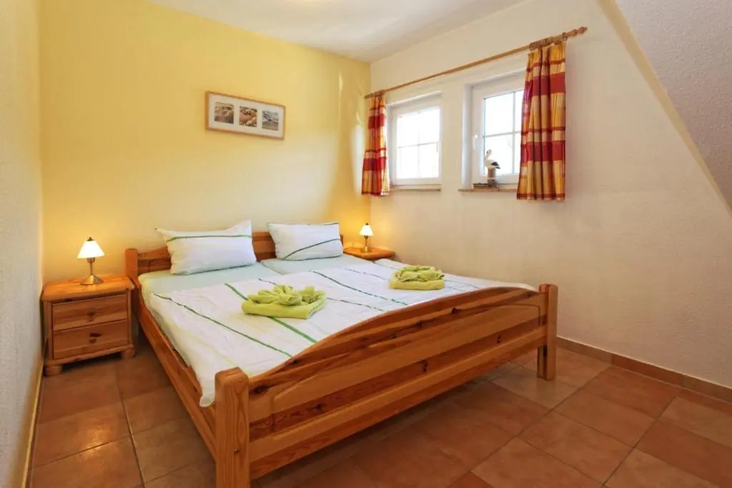 Ferienhaus am Eikboom - DHH2 mit Fasssauna