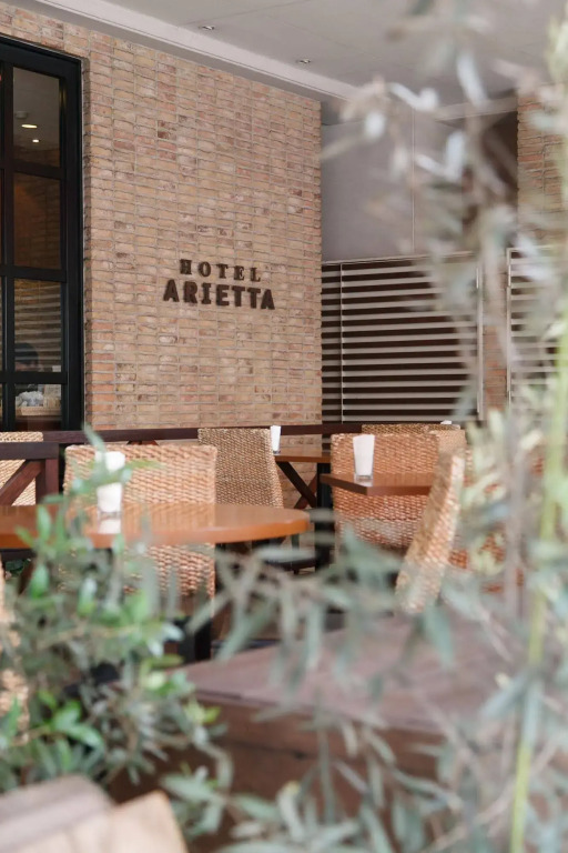 Arietta Hotel & Trattoria