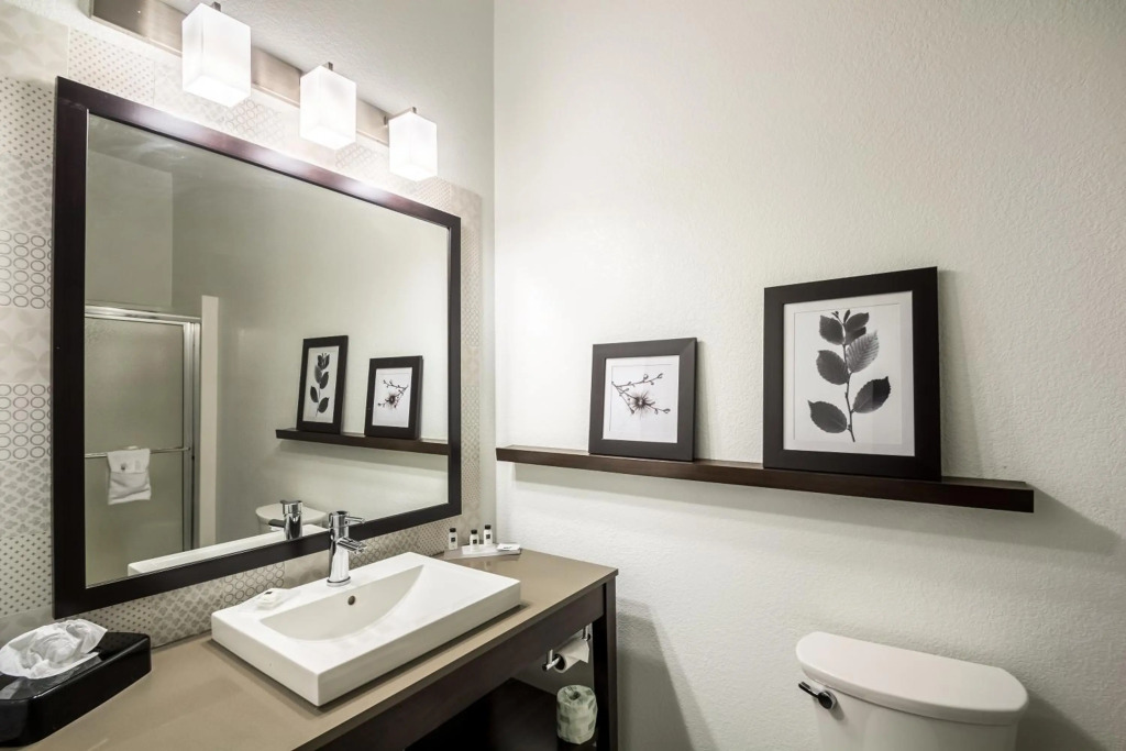 Country Inn & Suites by Radisson, Fond du Lac, WI