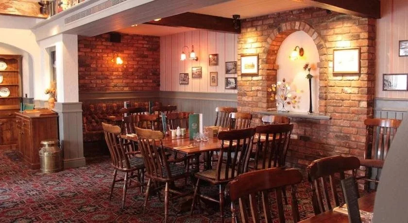 Woodborough Inn