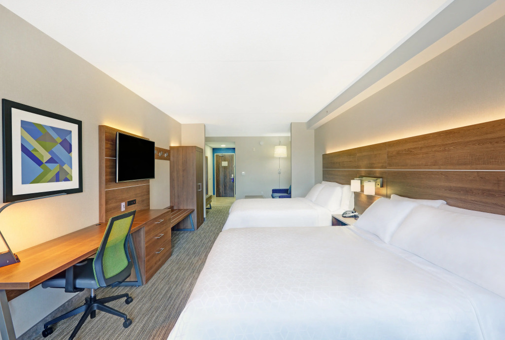 Holiday Inn Express & Suites - Woodstock, ON CANADA