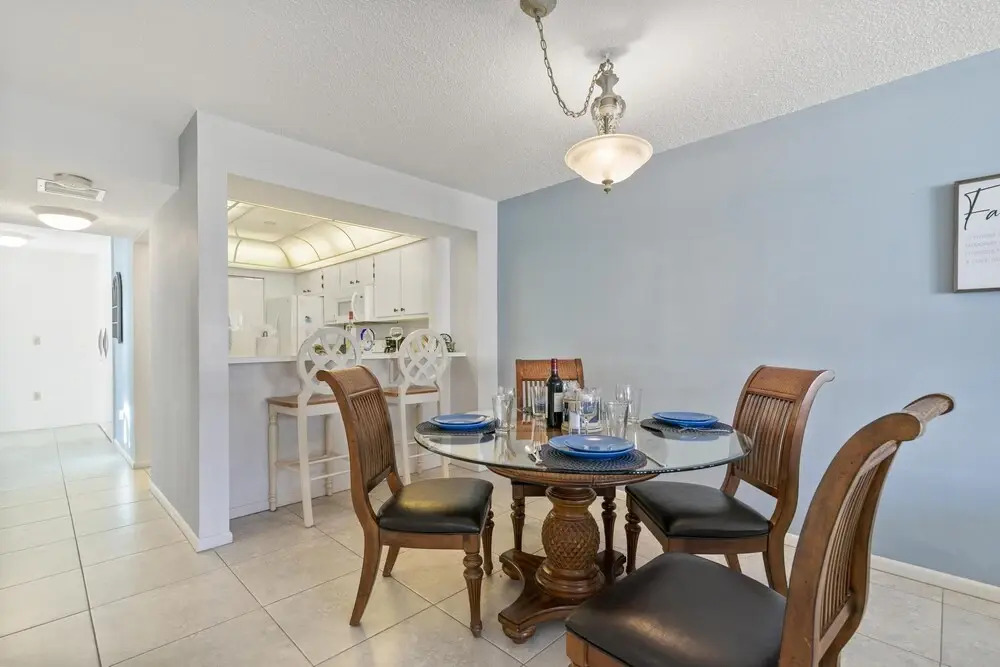 Seaview Ct. 507 Marco Island Vacation Rental 2 Bedroom Condo by Redawning