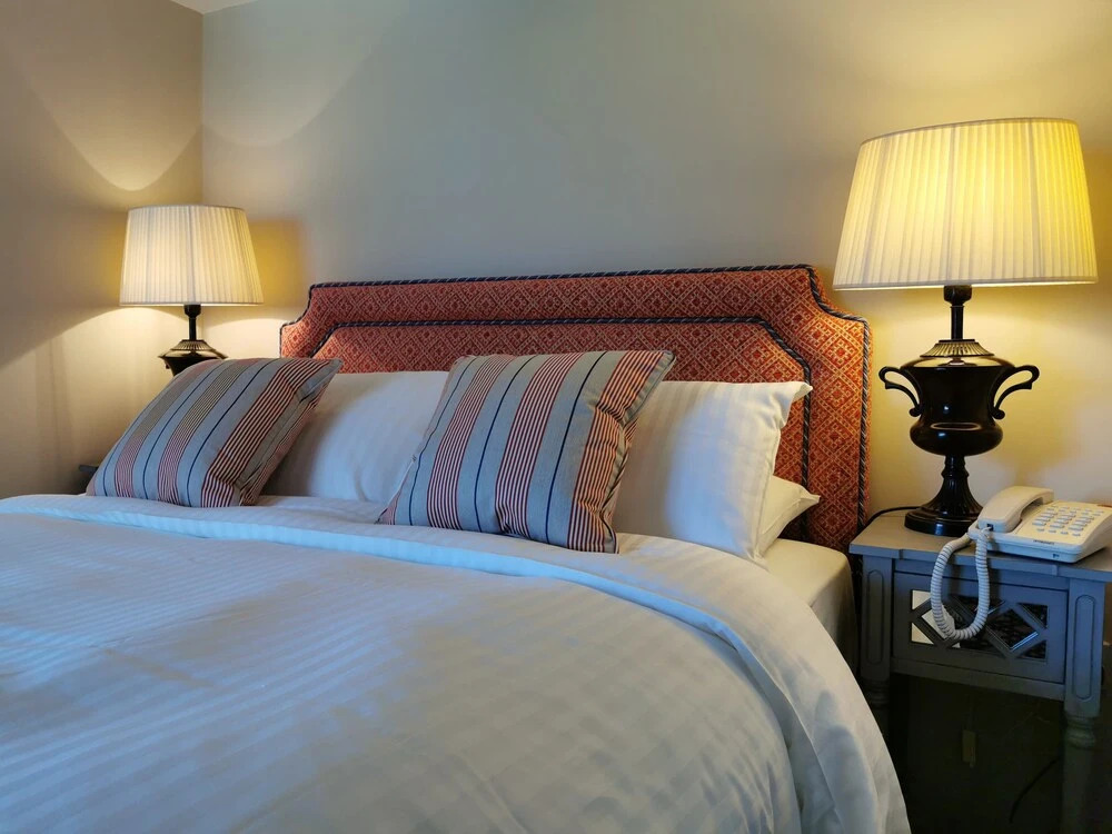Bridport Arms Hotel