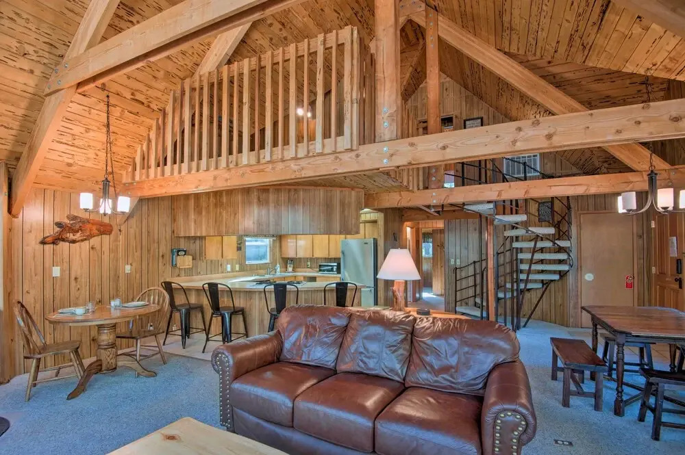 5 Mi to Heavenly Mountain Resort: All-seasons Gem