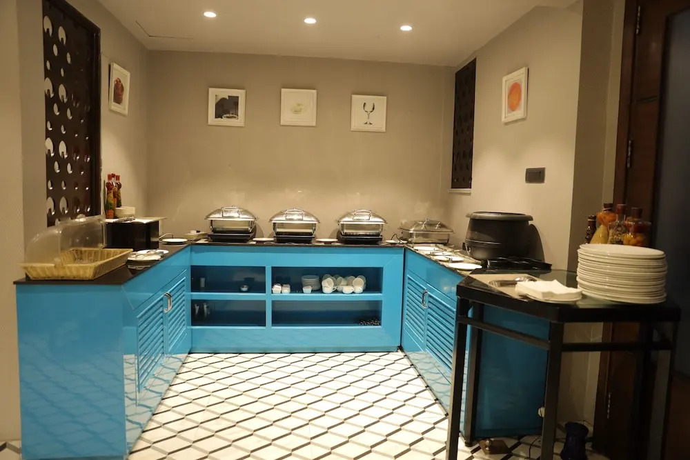 Hotel Blue Stone - Nehru Place