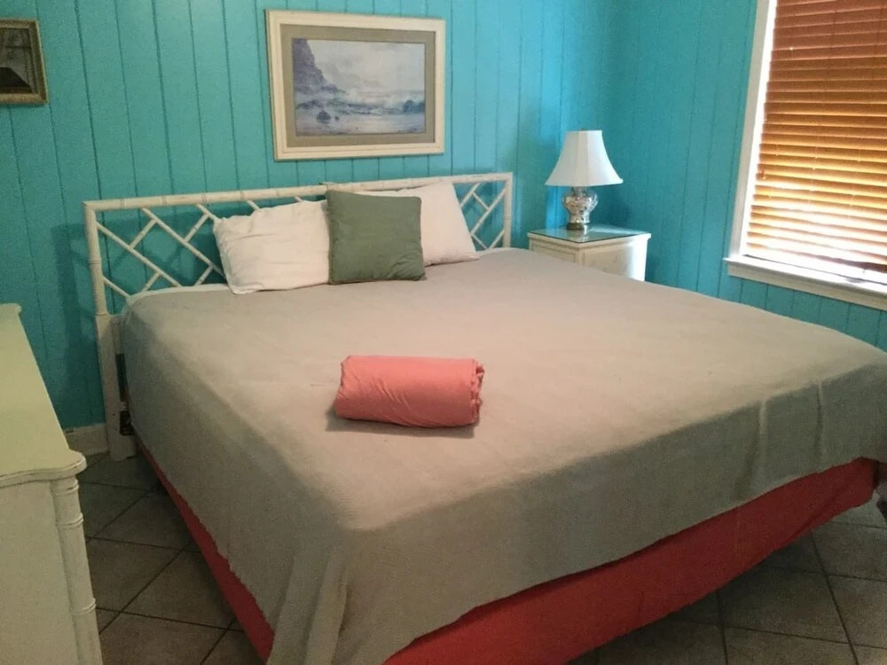 BEACHY -Ideal for 10-12 but will sleep 18 Holiday home 4 BestStayz.1