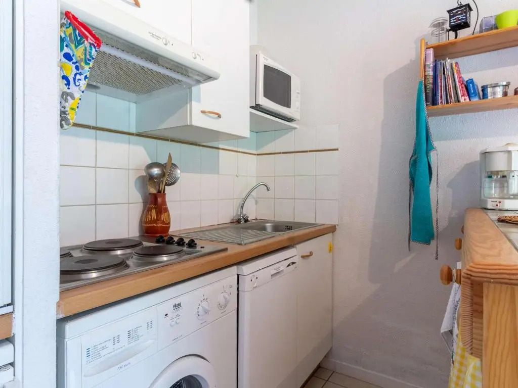 Appartement Esquièze-Sère, 3 pièces, 6 personnes - FR-1-402-98