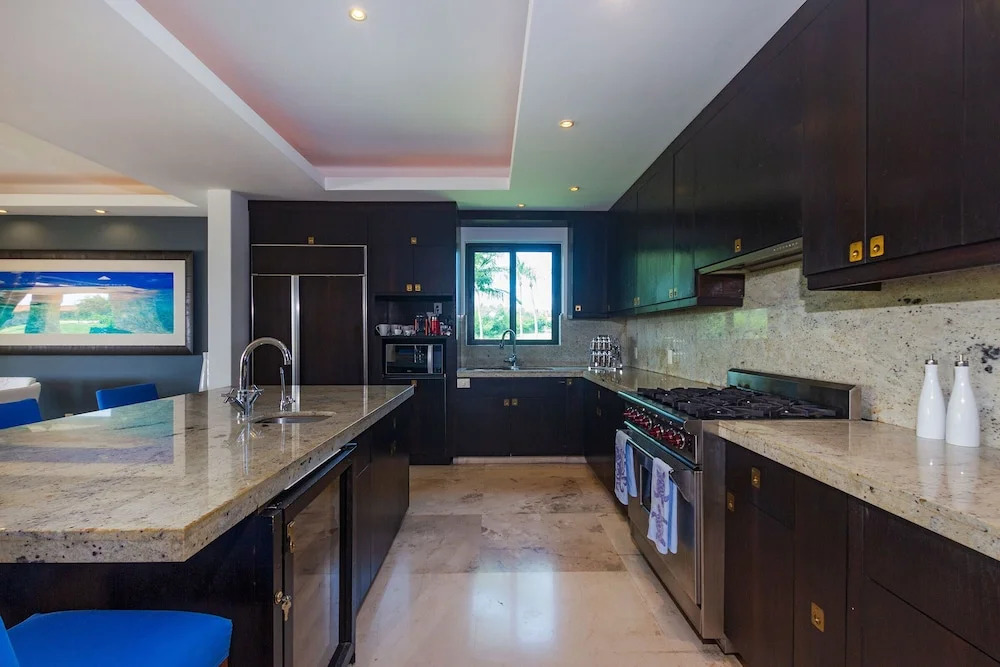 Perfect 4 Bedroom Condo