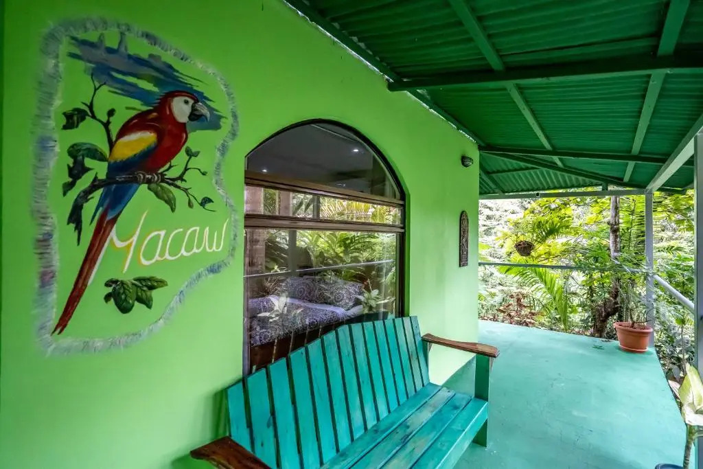Peace of Paradise Breakfast Included Free Manuel Antonio Park Tour