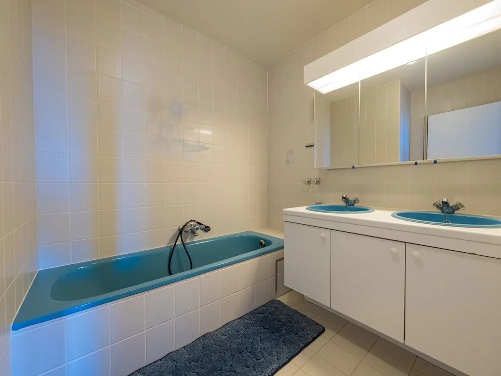 Bright Apartment Near the Center
