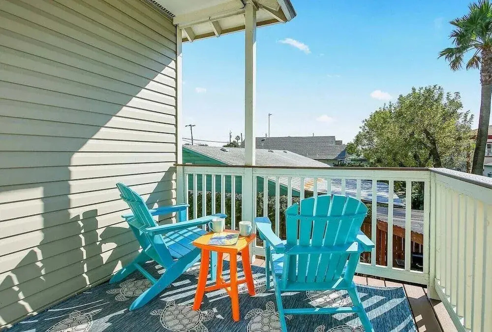 Tortuga Inn