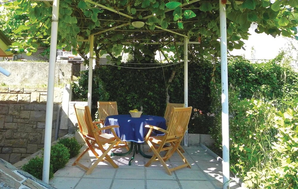 Amazing Home in Piran With Wifi and 2 Bedrooms