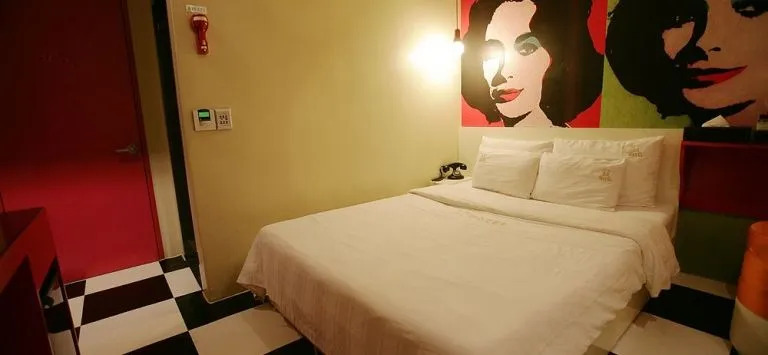 M2 Motel