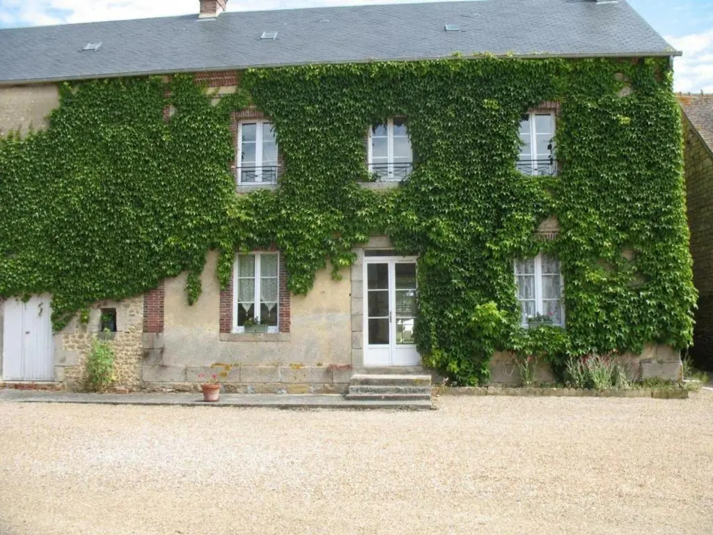 Maison de Bourg Avec Jardin et Wifi - Bures - FR-1-497-124