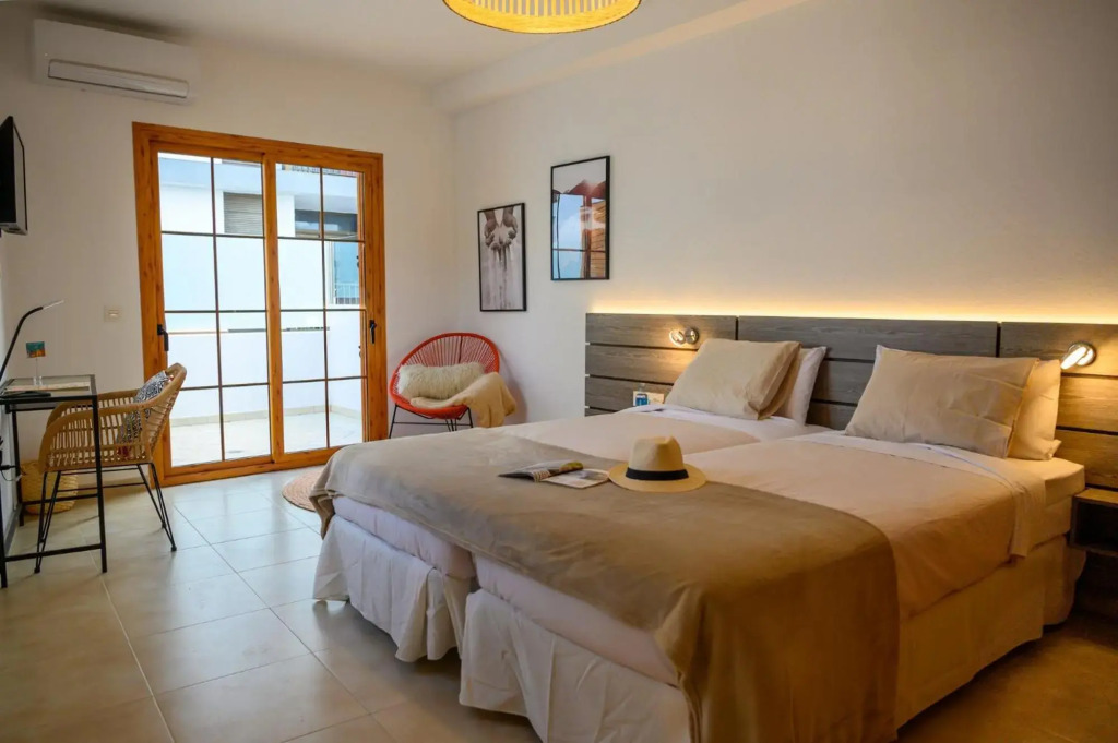 Lantia Rooftop House