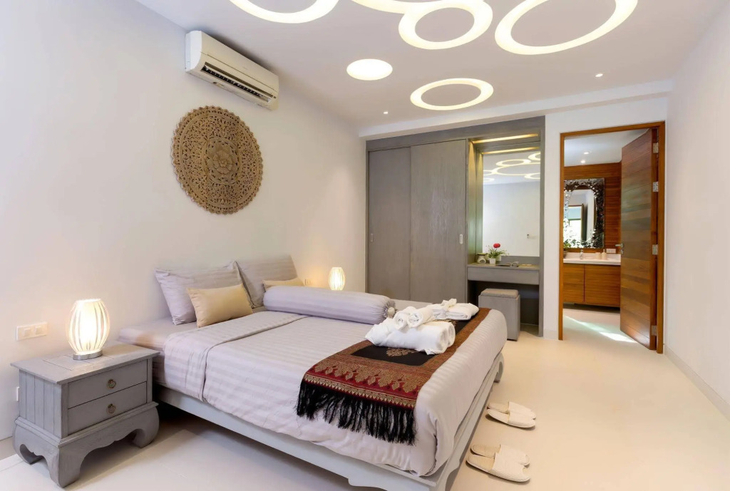 Karon Beach Pool Villa - Sha Extra Plus