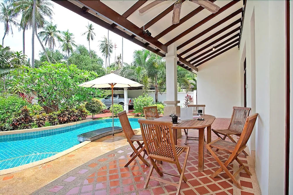 Bamboo Villa P9