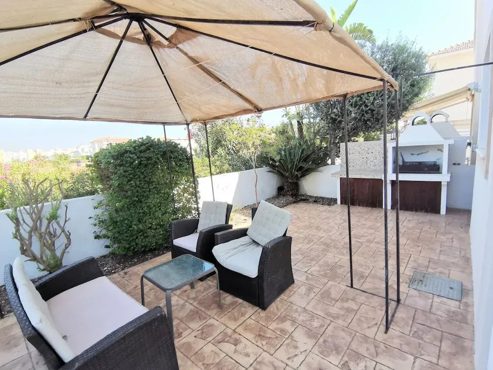 Kristina Villa - Private Pool Wifi and BBQ