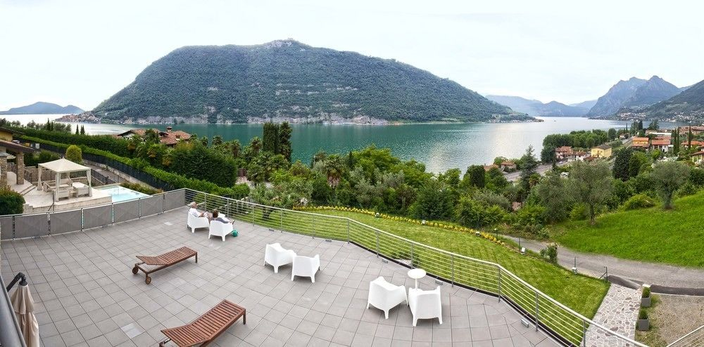 Vela di Soleville camere con e senza vista lago con ristorante & pizzeria