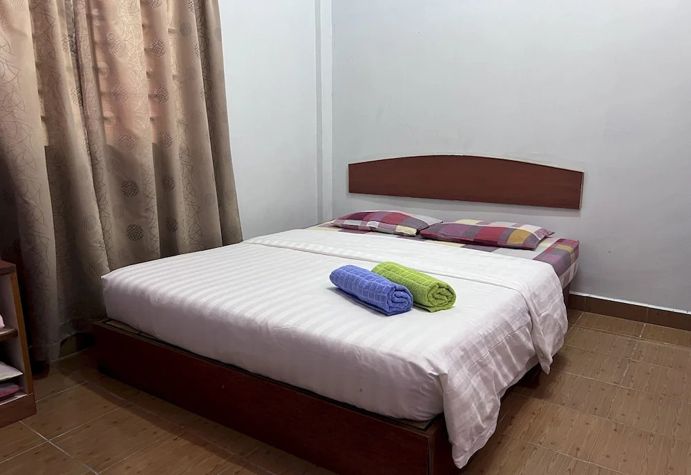 OYO 90967 Homestay Chalet Warisan Siti