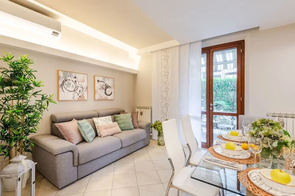 Casa Ambra in Lucca With 1 Bedrooms and 1 Bathrooms