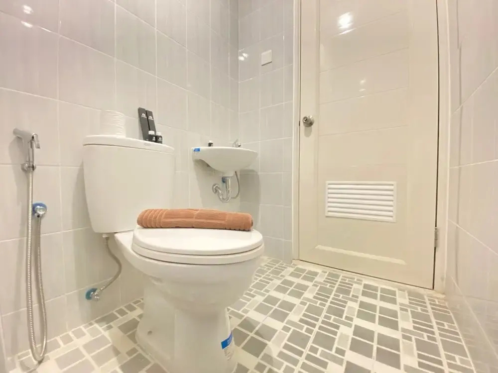 Comfortable Studio Semi Apartment at The Lodge Paskal near BINUS University