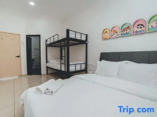 ShinChan Chill 14pax Homestay@Bukit Indah
