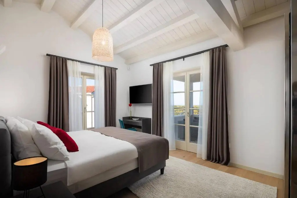 Villa Alicia by ILC