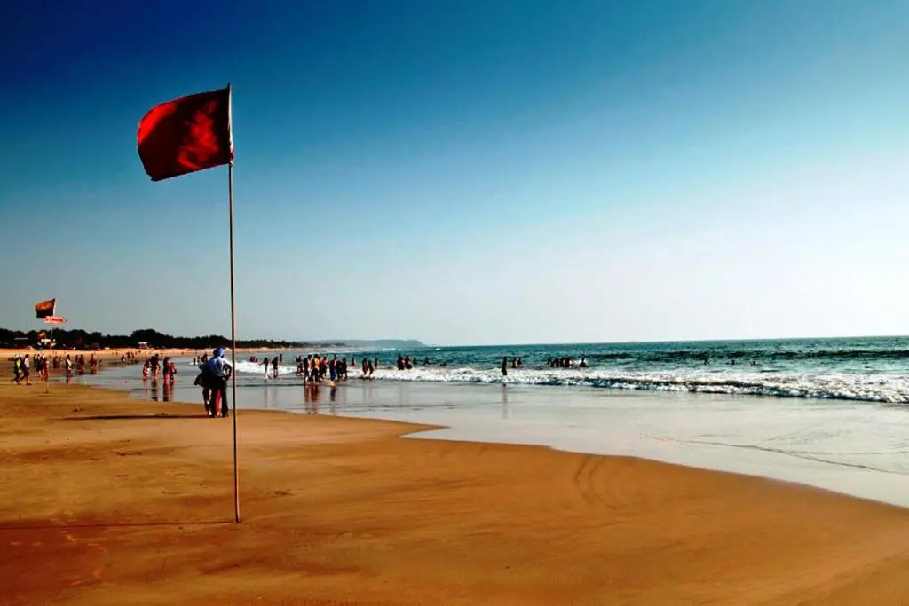 Pool View Studio Apartment in Candolim Beach Resort