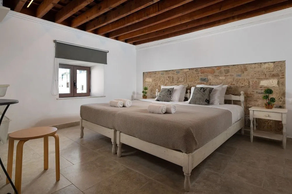 Lindos Citrin Studios